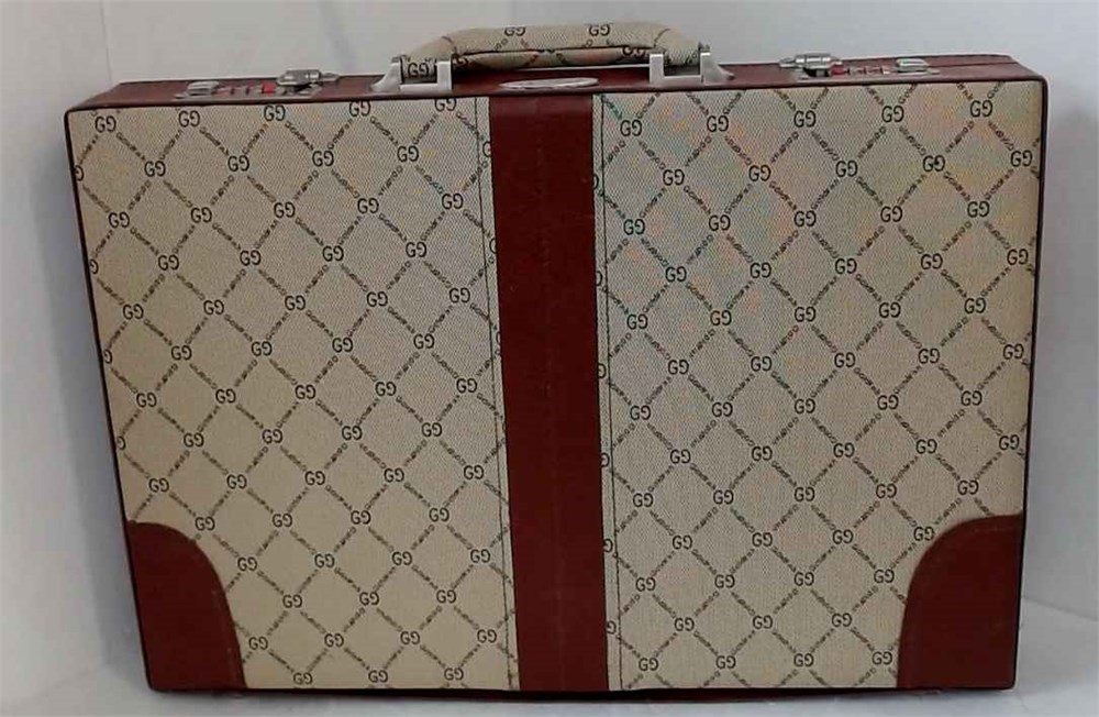 Massive Computer Set Up SabbaShop.com - Liquidation & Online Auctions - Save Huge - Pick Up or ...